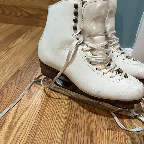Harlick custom figure skates women 6 1/2-7 - Picture 5 of 12